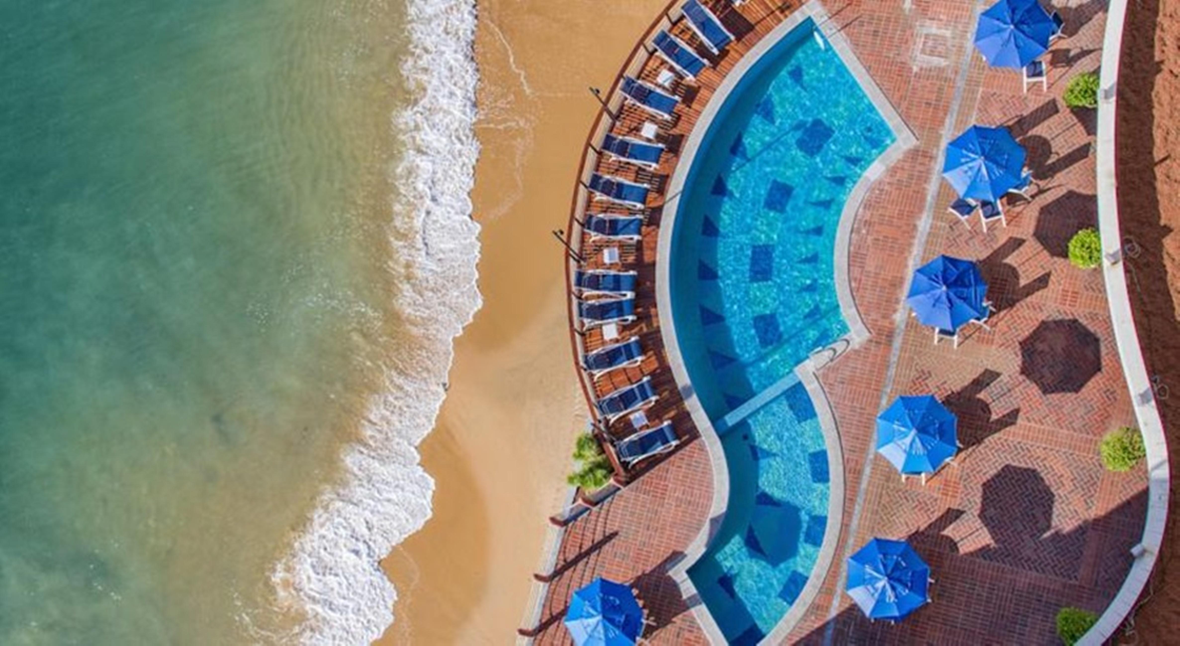 פורטאלזה Iate Plaza Hotel מראה חיצוני תמונה