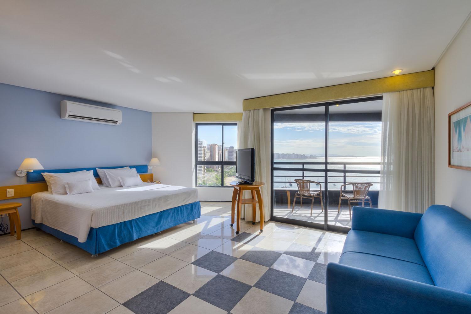 פורטאלזה Iate Plaza Hotel מראה חיצוני תמונה