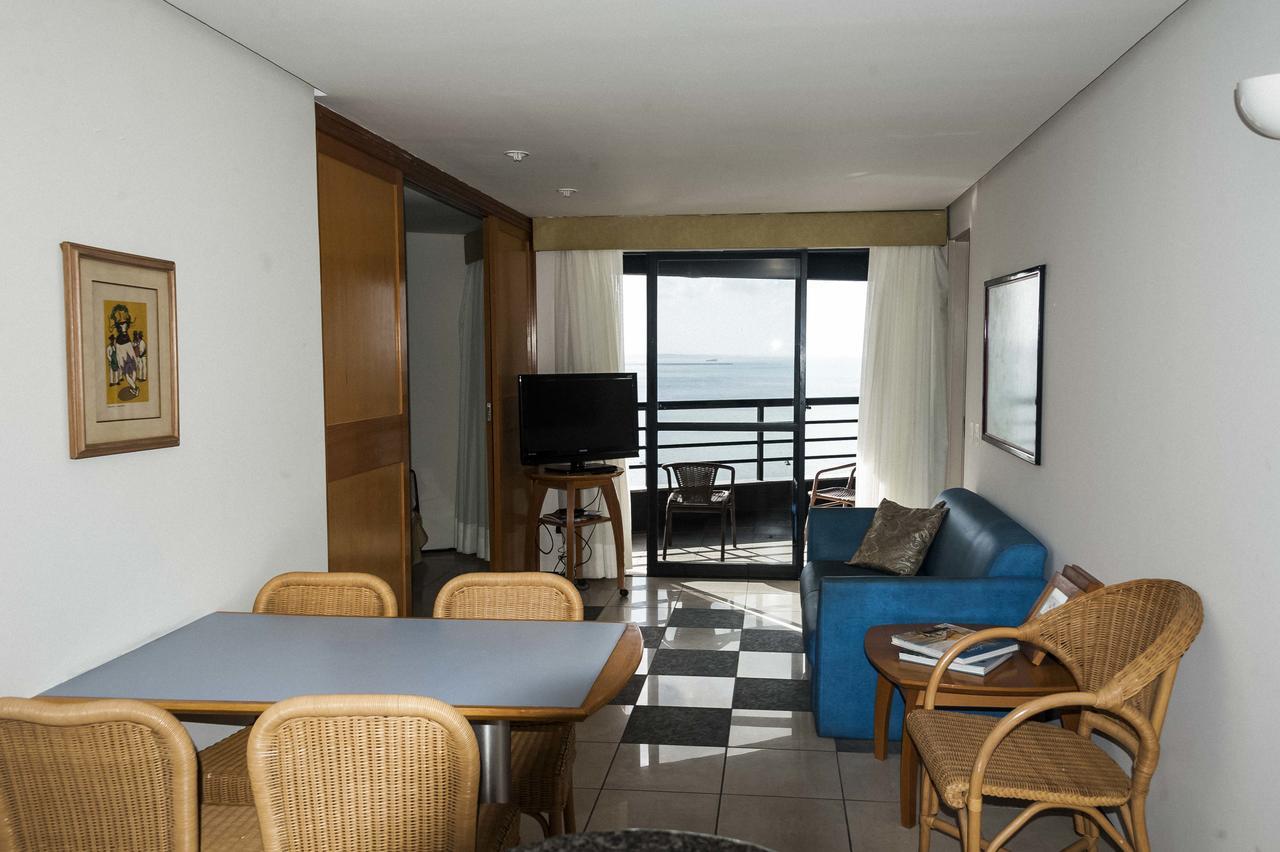 פורטאלזה Iate Plaza Hotel מראה חיצוני תמונה